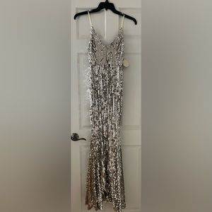 NWT, silver sequined formal mermaid dress